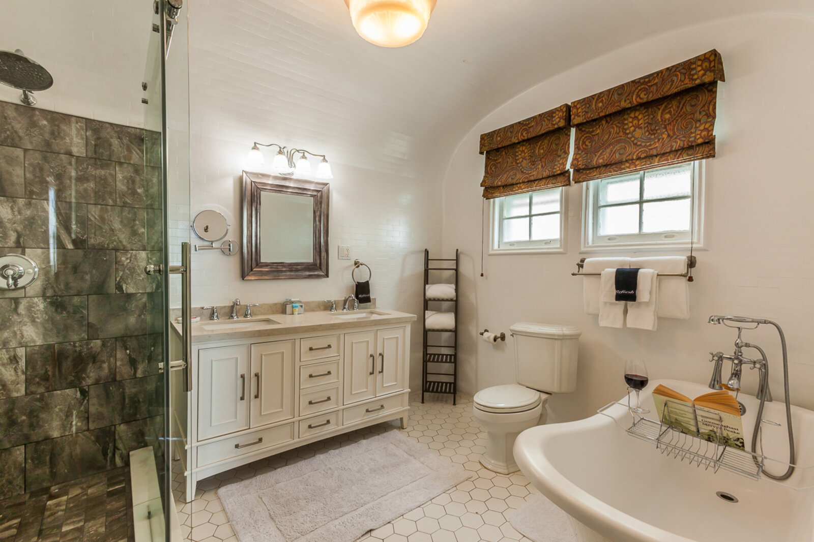 Peter Shields Inn Our Rooms , Peter Shields Inn & Restaurant Cape